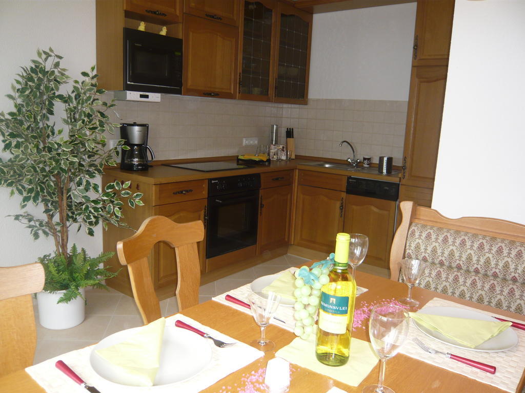Pummpaelzhof Apartment Bad Salzungen Room photo